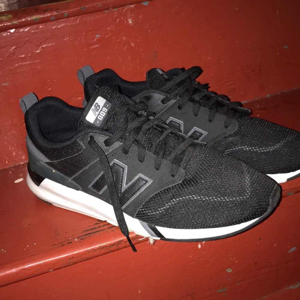 New Balance 009